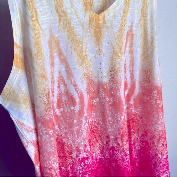 Time & Tru Plus Size Women's Sleeveless Tie-Dye Embellished Top 2XL - Picture 3 of 9